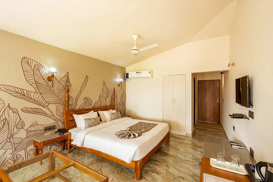 Lake View Rooms